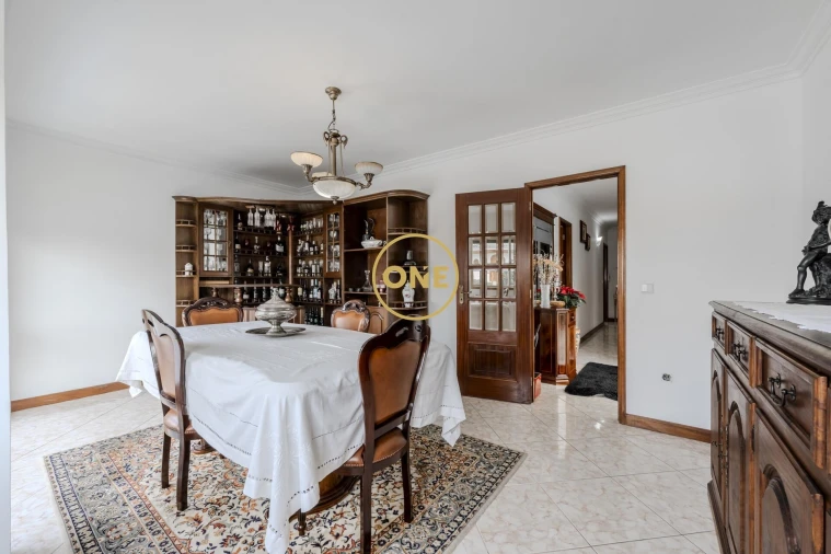 Moradia T4 para Venda em Vale (São Martinho) Foto 8