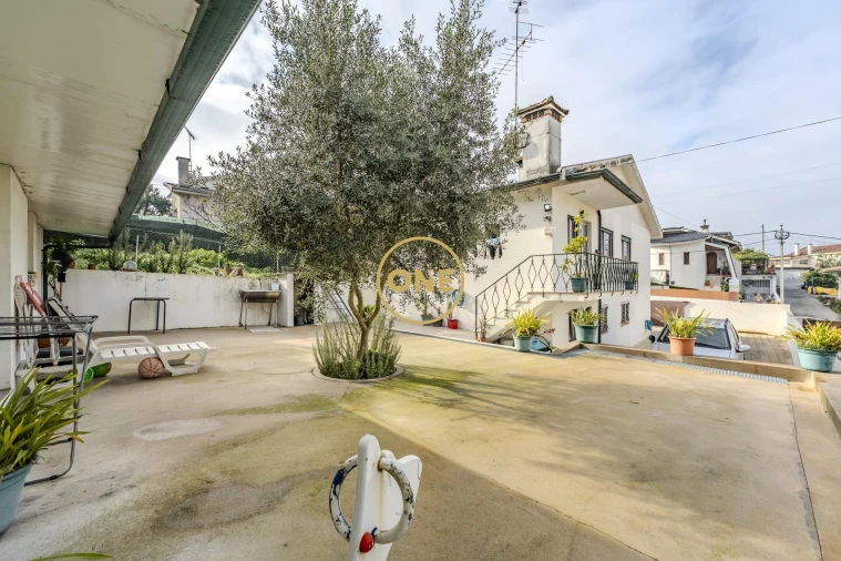 Moradia T4 para Venda em Vale (São Martinho) Foto 30