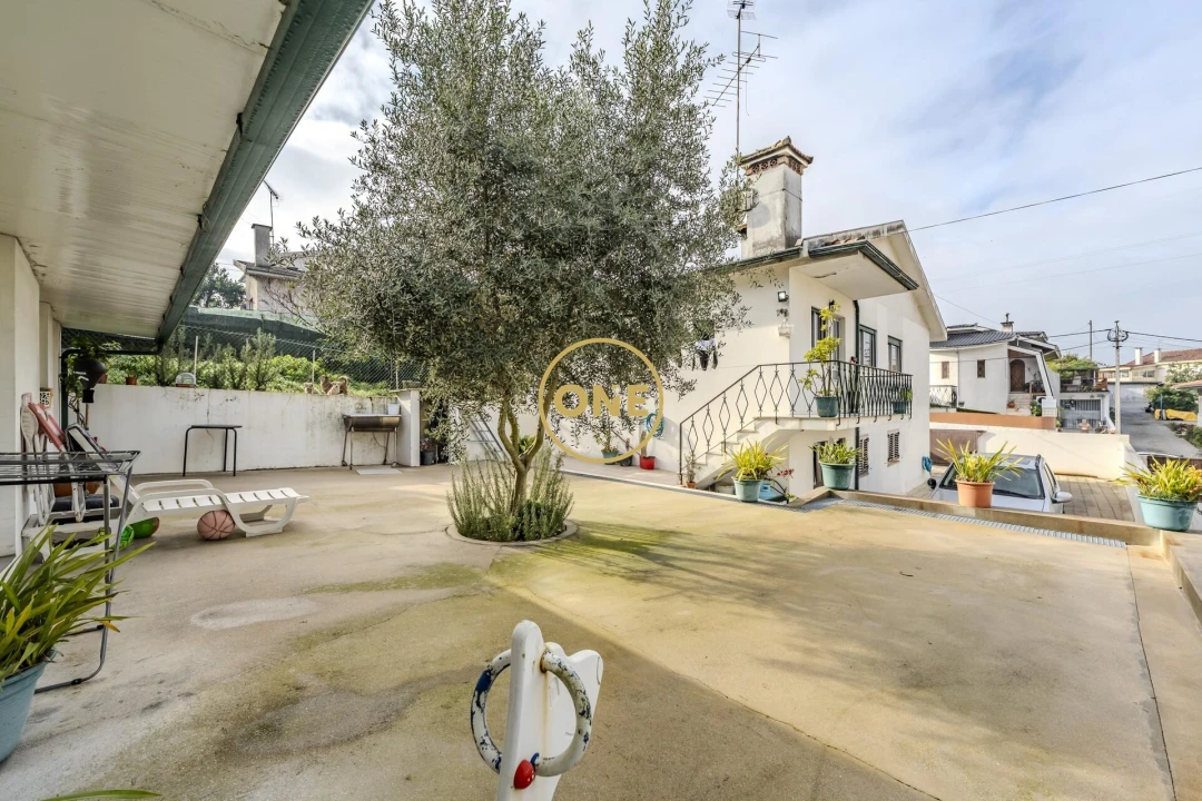 Moradia T4 para Venda em Vale (São Martinho) Foto 30