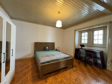 Apartamento T5 para Venda em São Martinho do Bispo e Ribeira de Frades