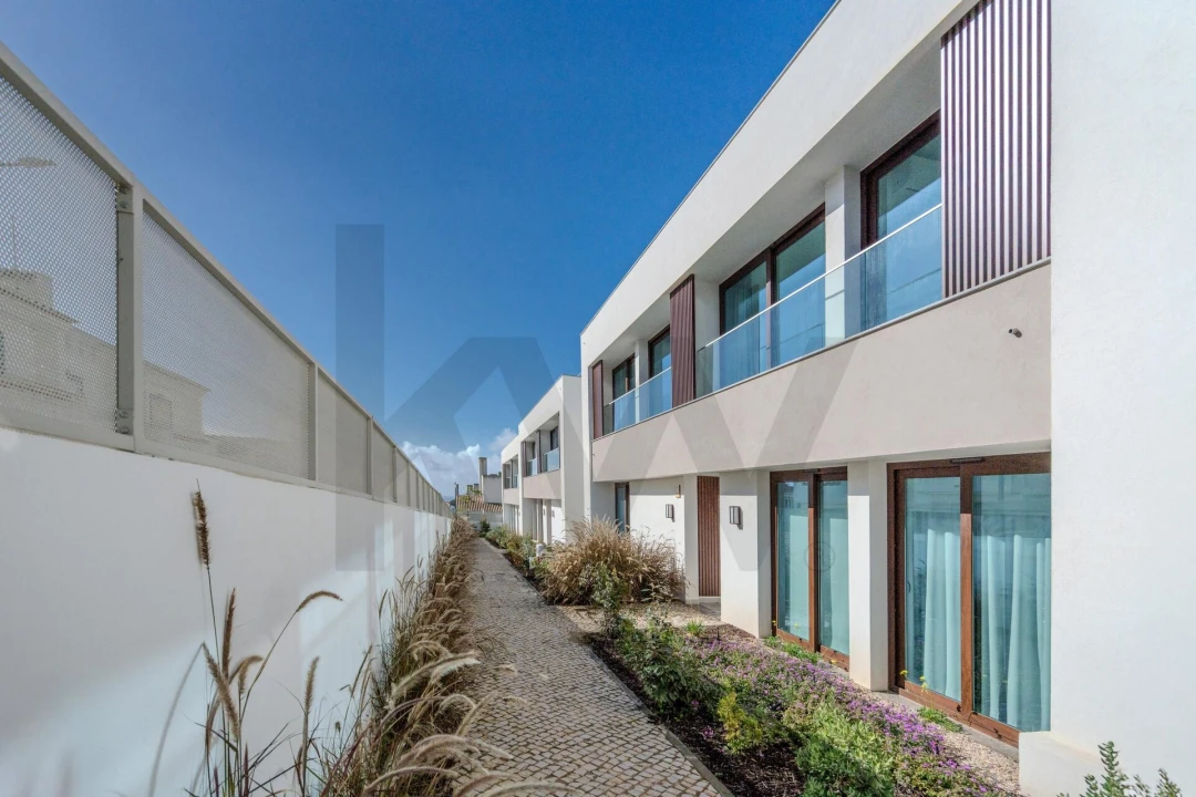 Apartamento T3 para Venda em Porto Covo Foto 43