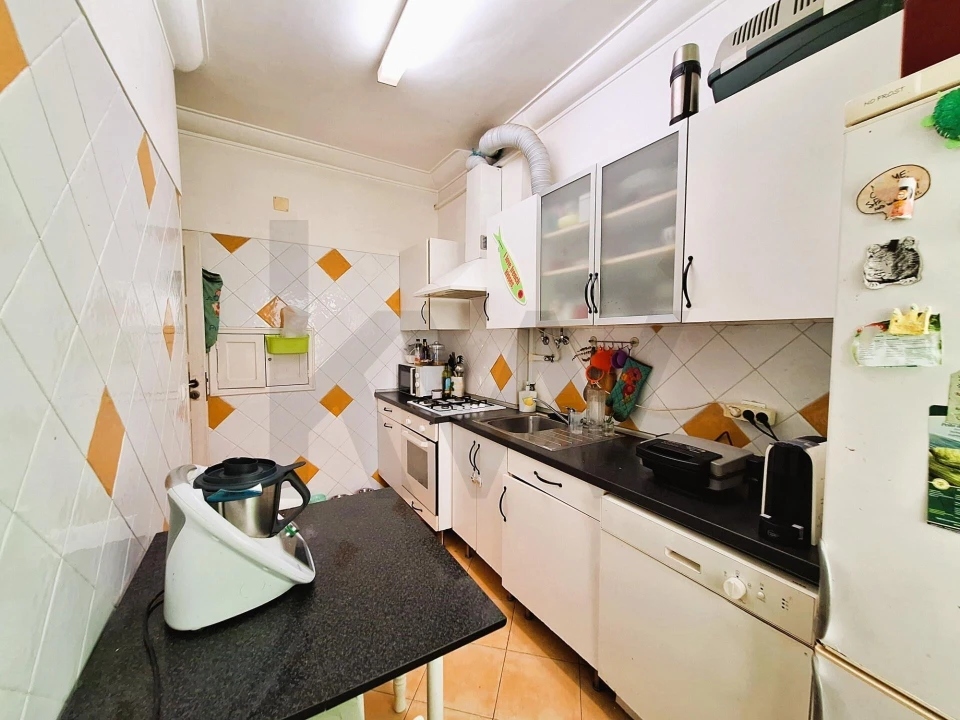 Apartamento T2 para Venda em Queluz e Belas Foto 23