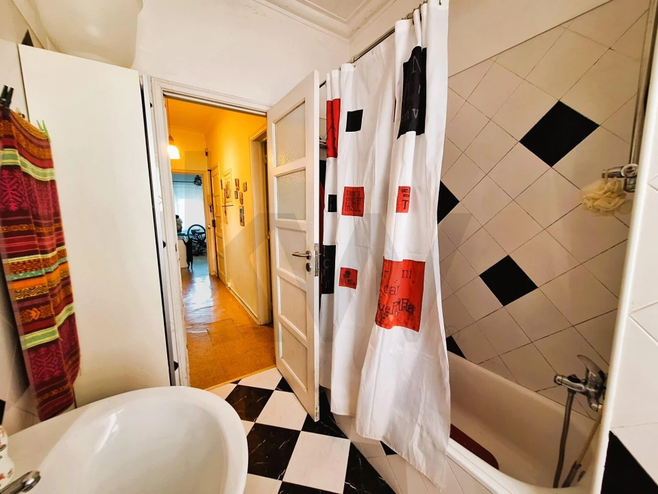 Apartamento T2 para Venda em Queluz e Belas Foto 19