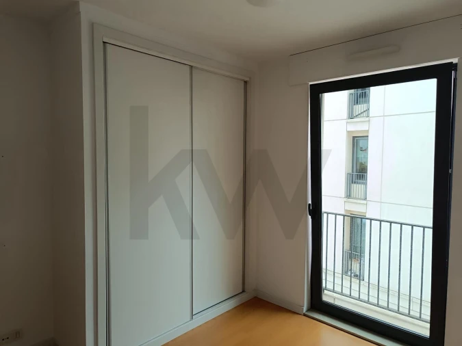 Apartamento T2 para Arrendamento em Santa Maria Maior Foto 6