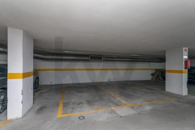 Apartamento T1 para Venda em Alcantara Foto 23