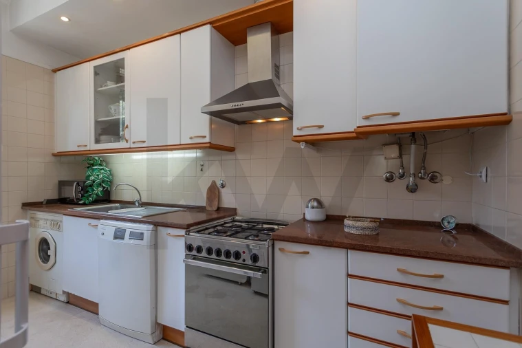 Apartamento T1 para Venda em Alcantara Foto 7