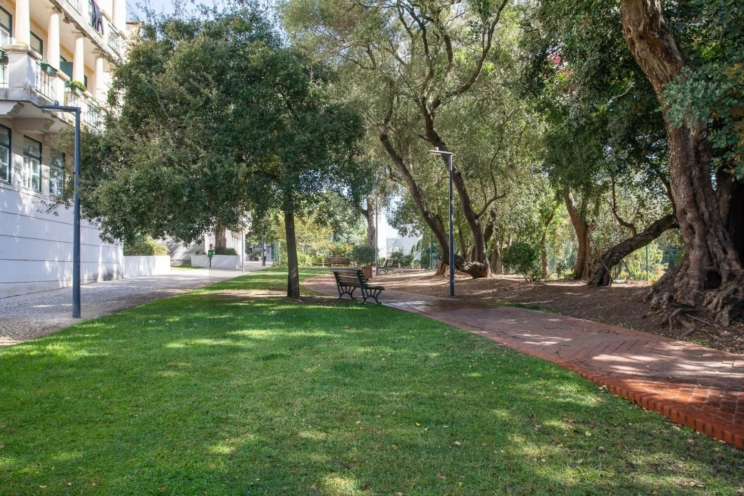 Apartamento T1 para Venda em Alcantara Foto 29