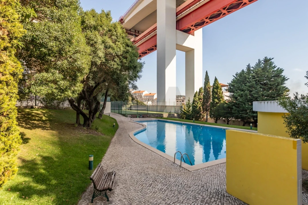 Apartamento T1 para Venda em Alcantara Foto 33