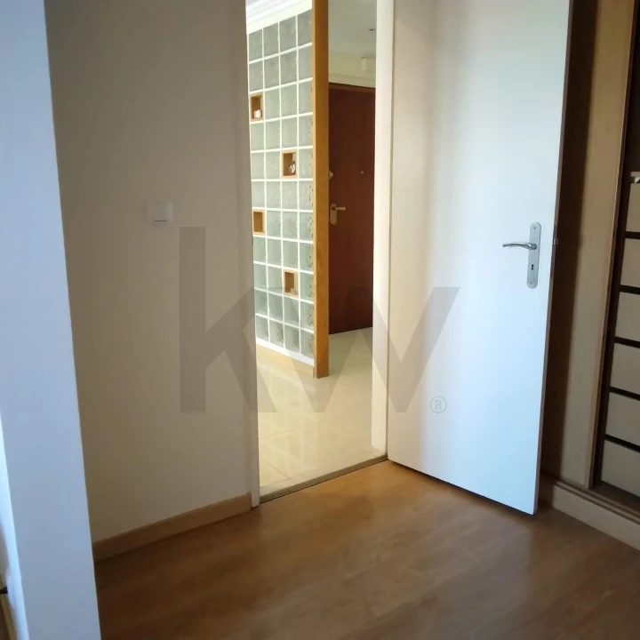 Apartamento T1 para Venda em Almada, Cova da Piedade, Pragal e Cacilhas Foto 19