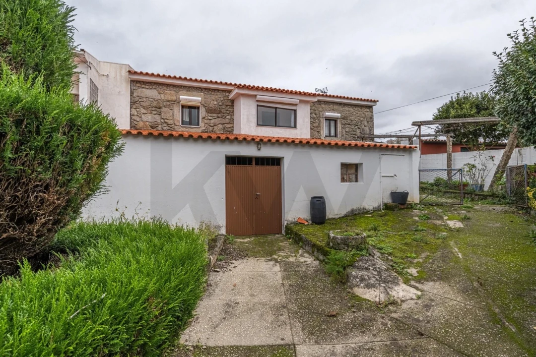 Moradia T2 para Venda em Vila Praia de Ancora Foto 11