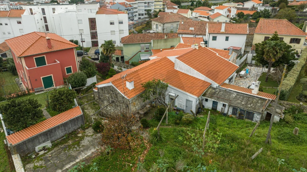 Moradia T2 para Venda em Vila Praia de Ancora Foto 5