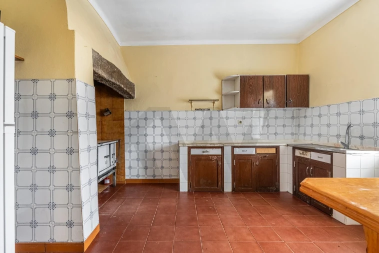 Moradia T2 para Venda em Vila Praia de Ancora Foto 16