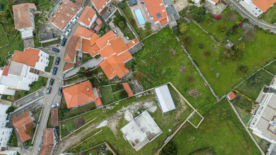 Moradia T2 para Venda em Vila Praia de Ancora Foto 2