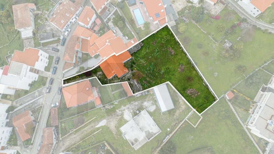 Moradia T2 para Venda em Vila Praia de Ancora Foto 32