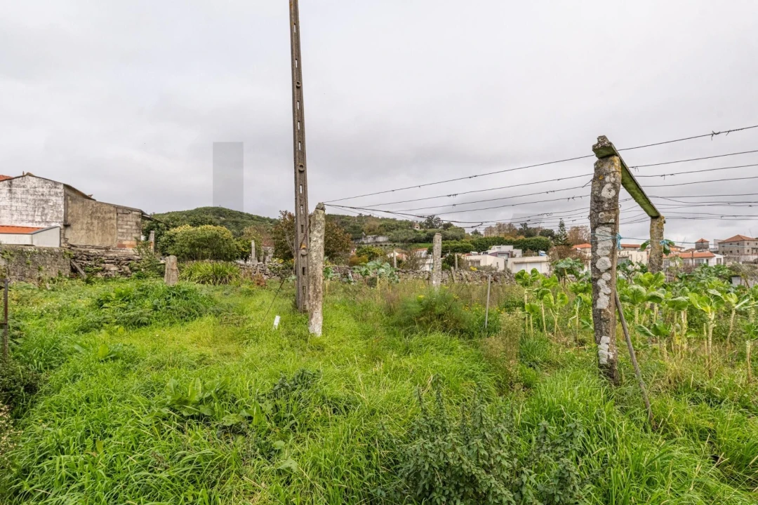 Moradia T2 para Venda em Vila Praia de Ancora Foto 27