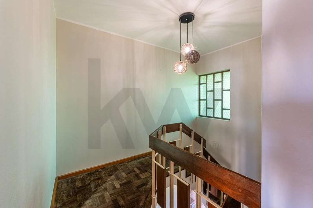 Moradia T4 para Venda em Arcozelo Foto 16