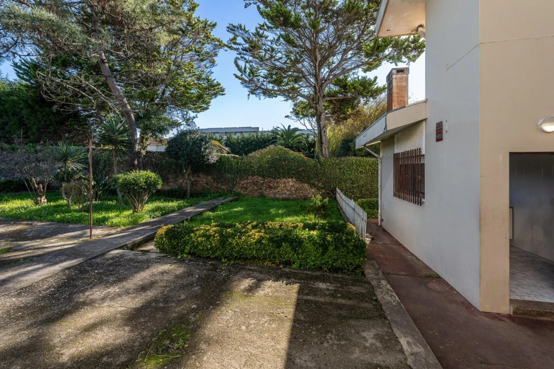 Moradia T4 para Venda em Arcozelo Foto 30