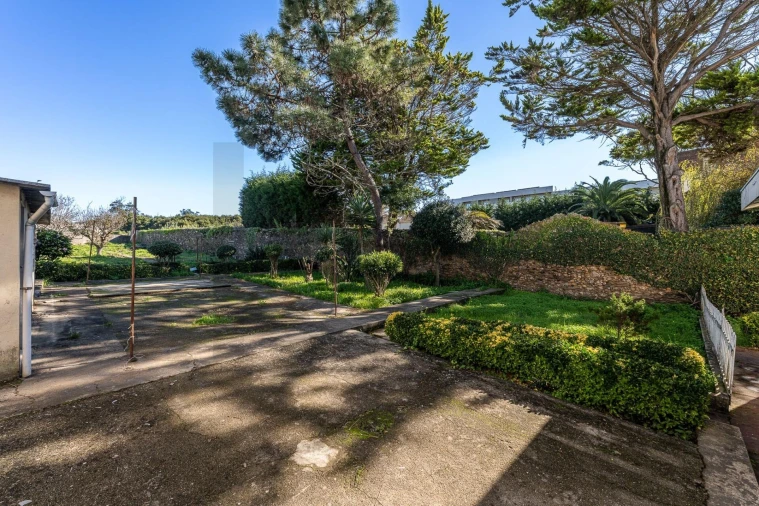 Moradia T4 para Venda em Arcozelo Foto 31