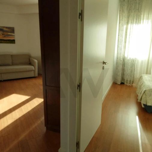 Apartamento T1 para Arrendamento em Laranjeiro e Feijó Foto 19