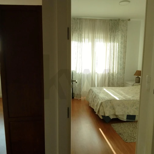 Apartamento T1 para Arrendamento em Laranjeiro e Feijó Foto 18