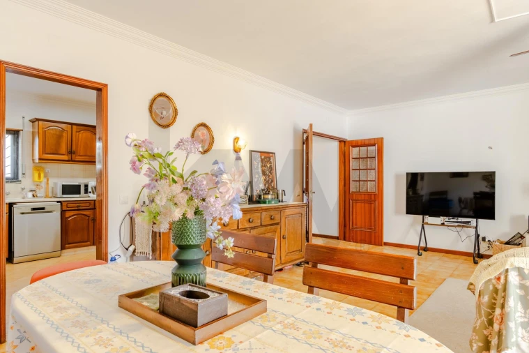 Moradia T4 para Venda em Alcabideche Foto 18