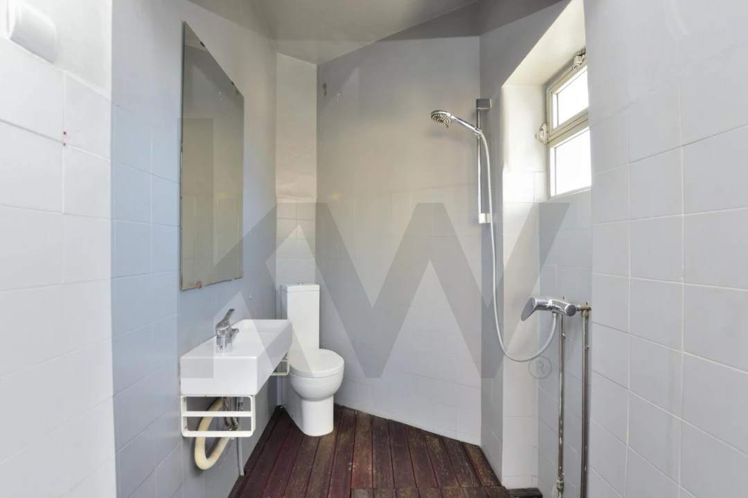 Apartamento T4 para Venda em Estrela Foto 32