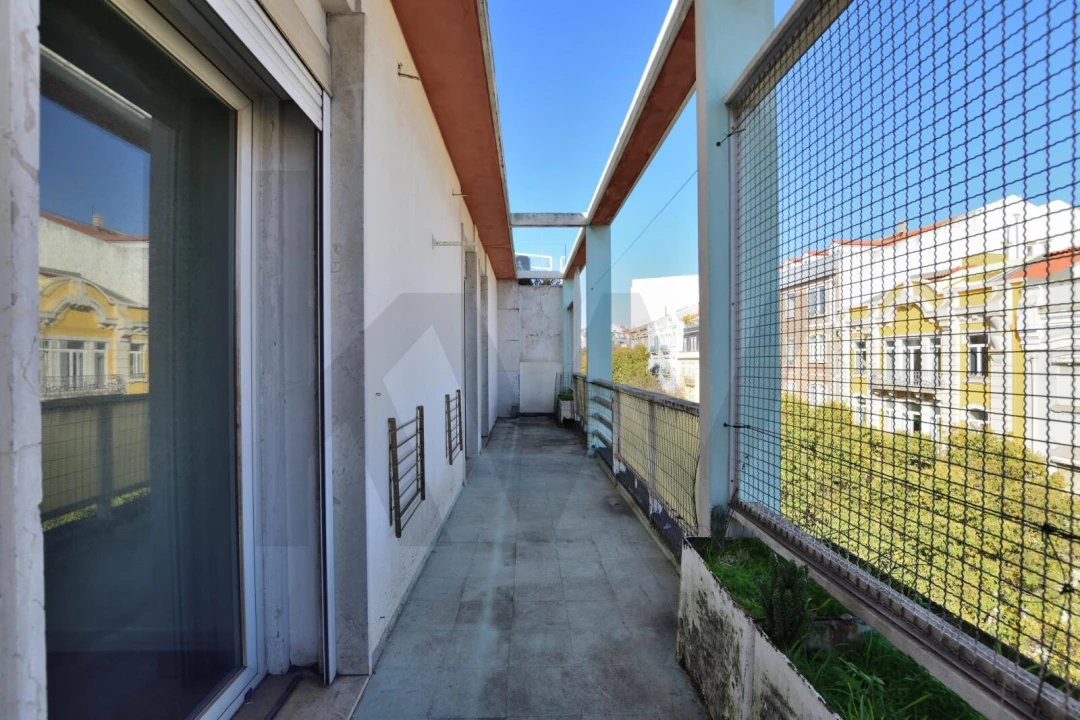 Apartamento T4 para Venda em Estrela Foto 36