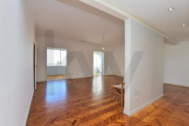 Apartamento T4 para Venda em Estrela Foto 2