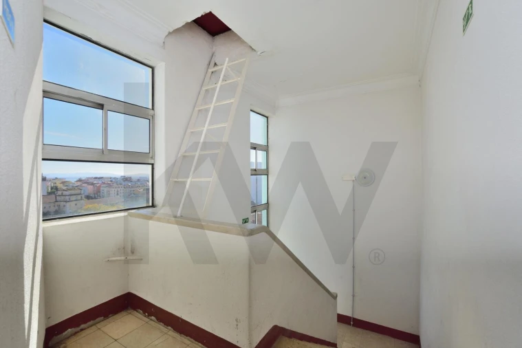 Apartamento T4 para Venda em Estrela Foto 43