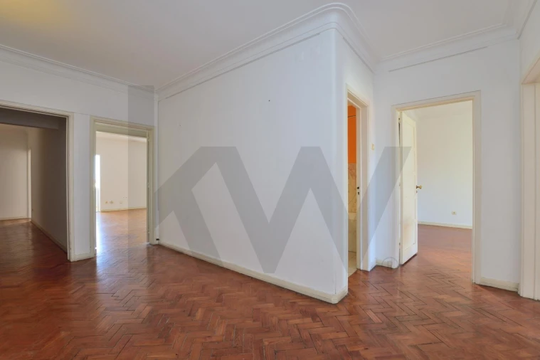 Apartamento T4 para Venda em Estrela Foto 3