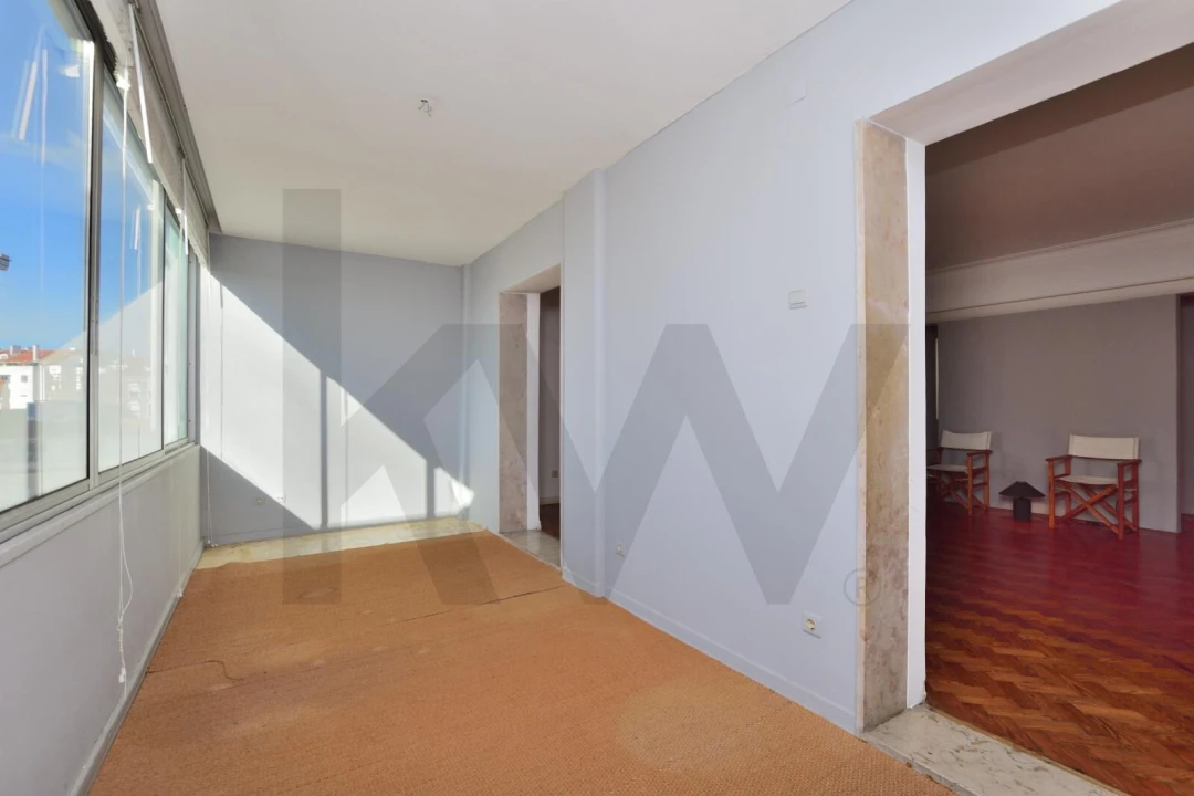 Apartamento T4 para Venda em Estrela Foto 9