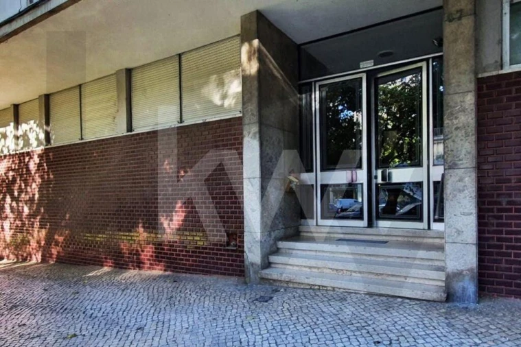 Apartamento T4 para Arrendamento em Estrela Foto 25