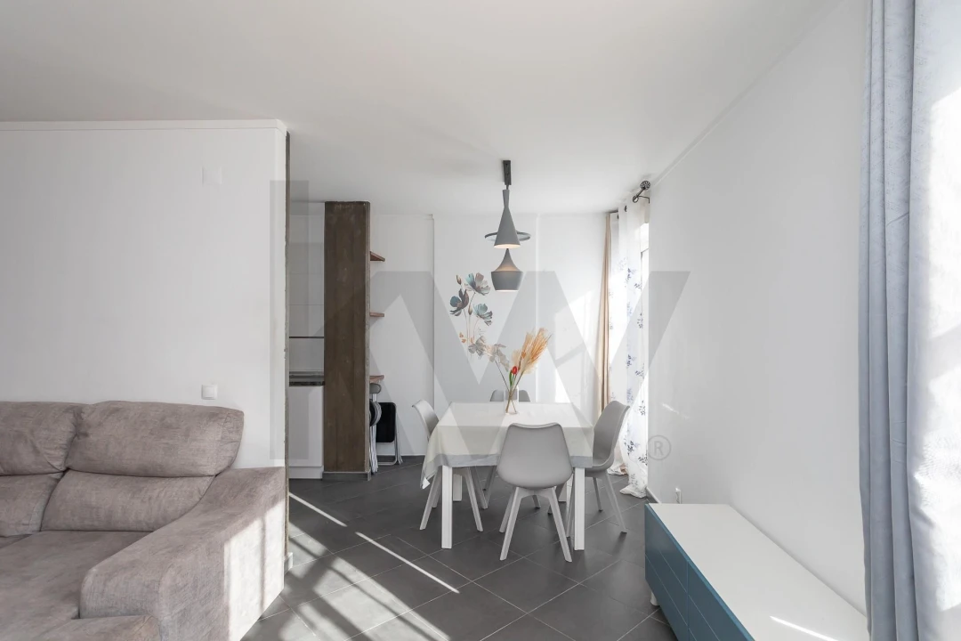 Apartamento T3 para Venda em Massamá e Monte Abraão Foto 12