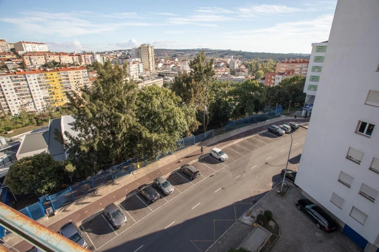 Apartamento T3 para Venda em Massamá e Monte Abraão Foto 45