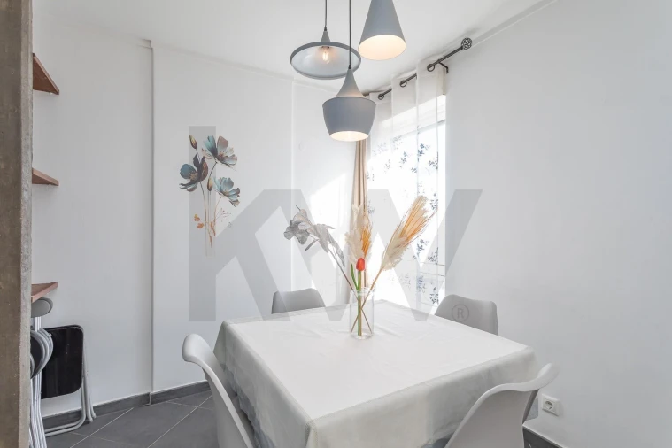 Apartamento T3 para Venda em Massamá e Monte Abraão Foto 16