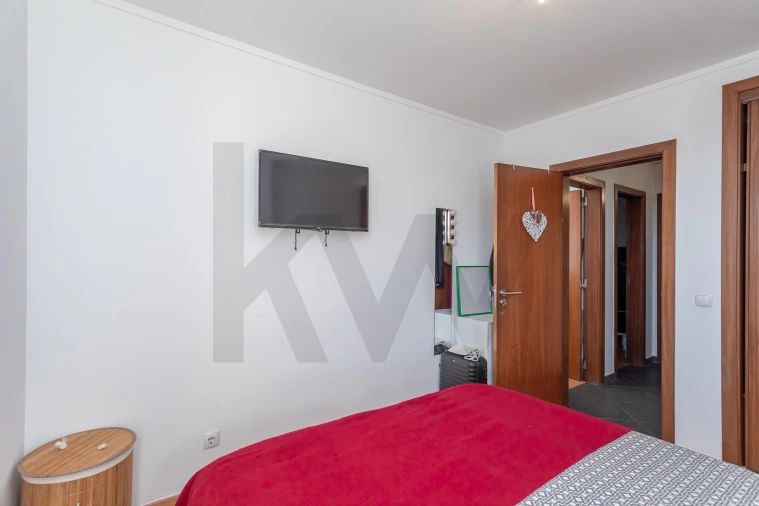 Apartamento T3 para Venda em Massamá e Monte Abraão Foto 40