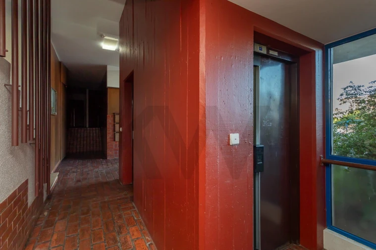 Apartamento T3 para Venda em Massamá e Monte Abraão Foto 8