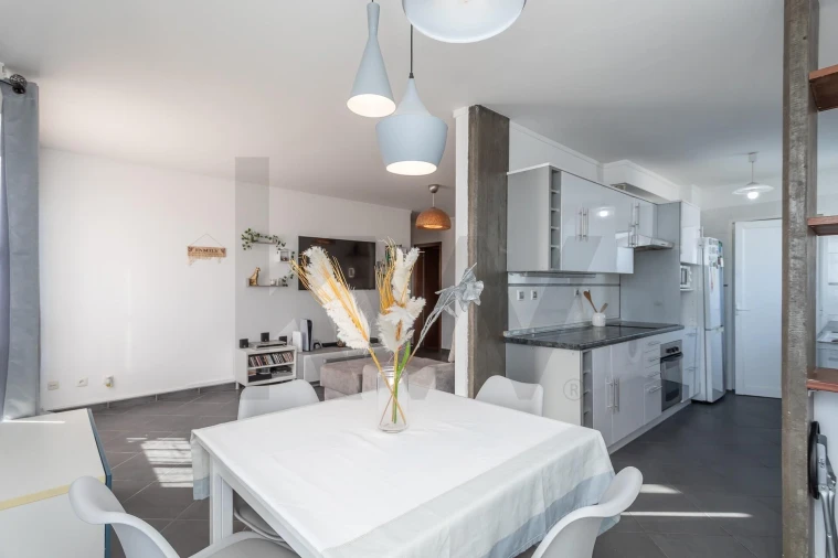 Apartamento T3 para Venda em Massamá e Monte Abraão Foto 17