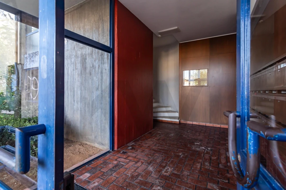 Apartamento T3 para Venda em Massamá e Monte Abraão Foto 7