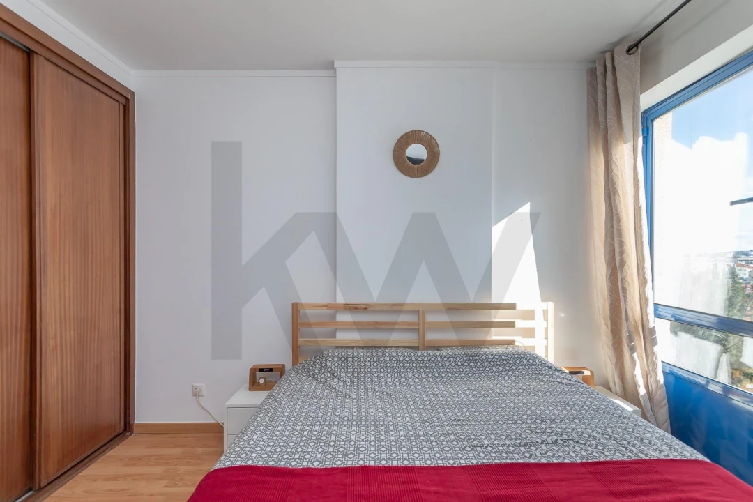 Apartamento T3 para Venda em Massamá e Monte Abraão Foto 37