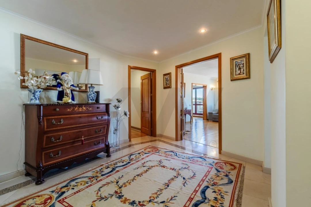 Apartamento T4 para Venda em Agualva e Mira-Sintra Foto 55