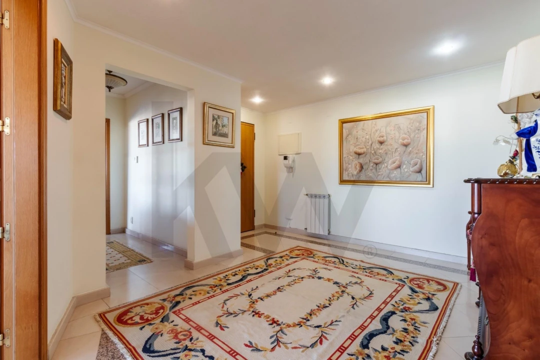 Apartamento T4 para Venda em Agualva e Mira-Sintra Foto 53