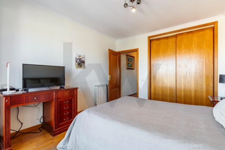 Apartamento T4 para Venda em Agualva e Mira-Sintra Foto 31