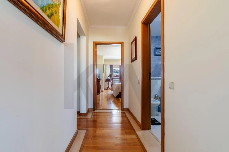 Apartamento T4 para Venda em Agualva e Mira-Sintra Foto 38