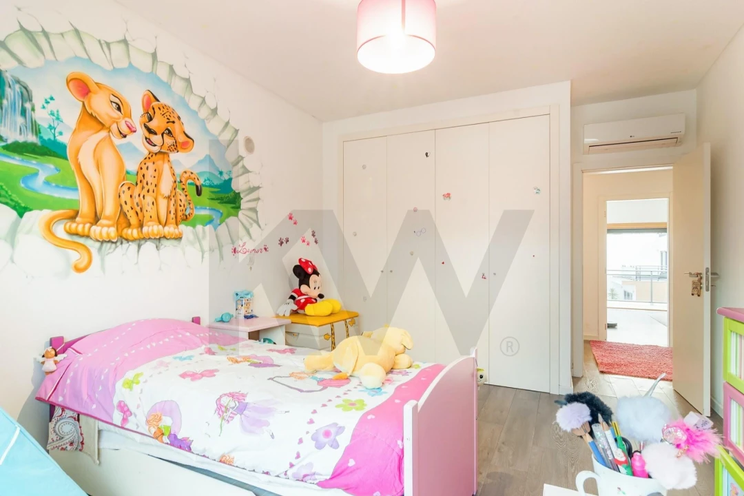 Moradia T4 para Venda em Santa Maria e São Miguel, São Martinho, São Pedro Penaferrim Foto 16