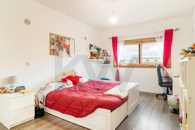 Moradia T4 para Venda em Santa Maria e São Miguel, São Martinho, São Pedro Penaferrim Foto 17