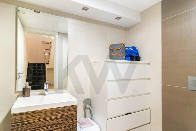 Moradia T4 para Venda em Santa Maria e São Miguel, São Martinho, São Pedro Penaferrim Foto 26