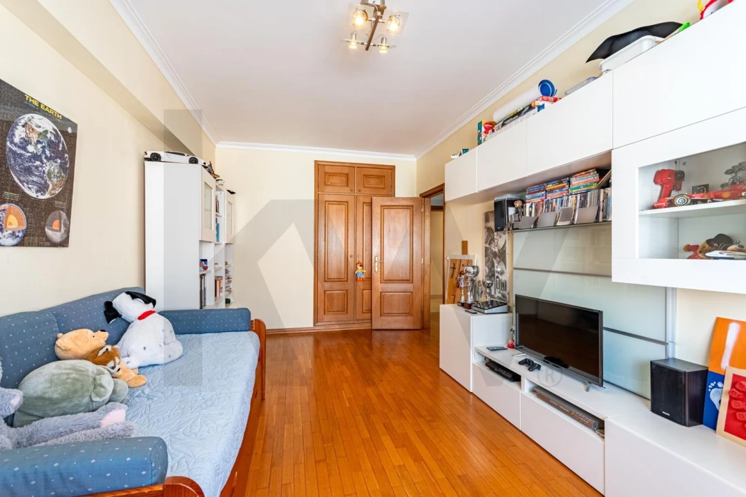 Apartamento T3 para Venda em Águas Livres Foto 11