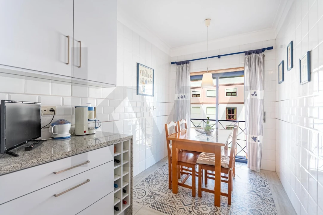 Apartamento T3 para Venda em Águas Livres Foto 29