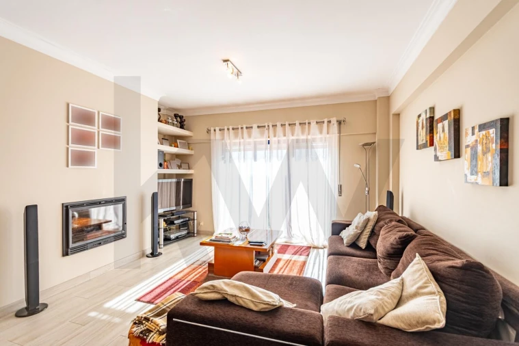 Apartamento T3 para Venda em Águas Livres Foto 22